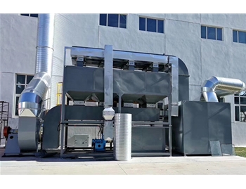 隆鑫環(huán)保為塑料造粒廠廢氣處理設(shè)計(jì)現(xiàn)場